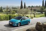 Toyota Prius Plug-in Hybrid 2016 года